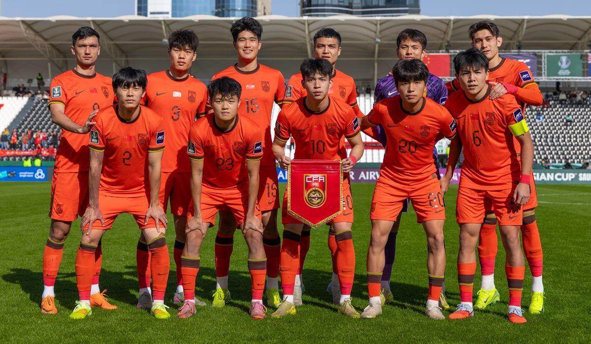 黄健翔前瞻U23决赛:希望中国队轻装上阵,在场上做正确选择